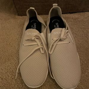 RIO AQUA SLIP-ON SNEAKER